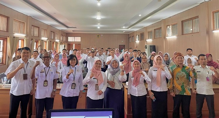 DINSOSP3AKB Pati