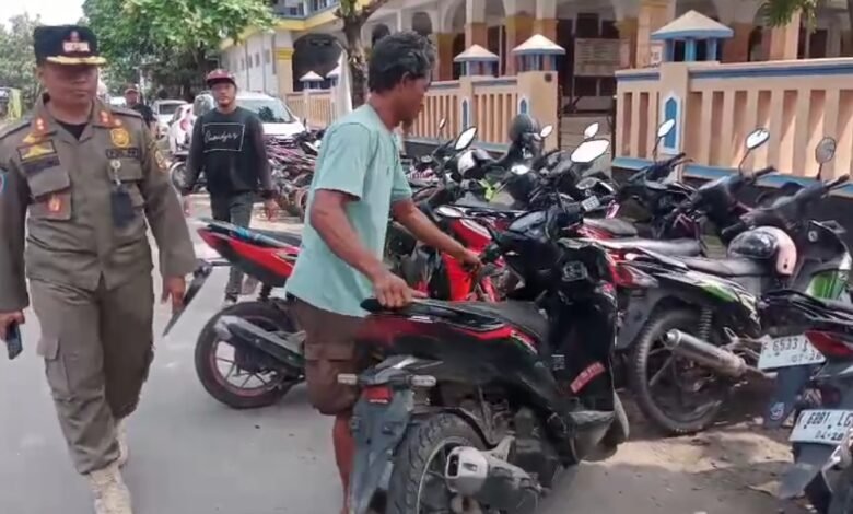 Parkir Liar