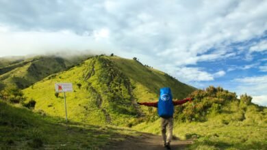Mendaki Gunung Bagi Pemula: Persiapkan 7 Poin Ini