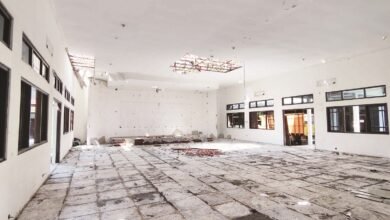 Nampak dalam Gedung Riptaloka Kabupaten Grobogan, Jawa Tengah yang sedang tahap perbaikan. (Lingkartv.com)