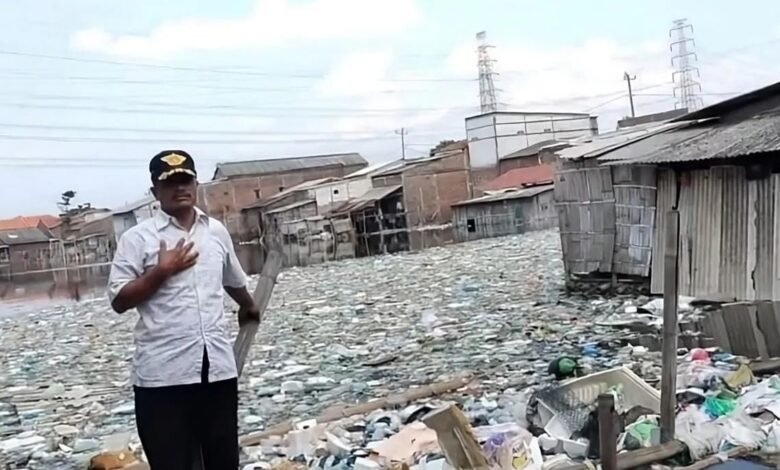 Pulau Sampah Tambaklorok: Pemkot Semarang Bergerak Atasi Krisis Lingkungan