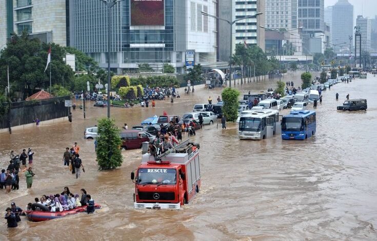 Akibat Banjir Jakarta, Jumlah Pengungsi Hampir Mencapai Seribu Warga